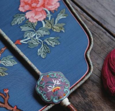 夏天到了 刺繡團(tuán)扇遙起來(lái)文藝又解熱